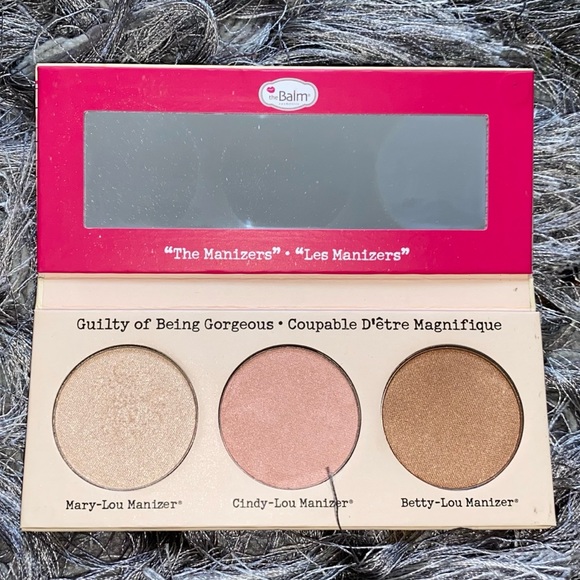 Sephora Other - The Manizer Sister Blush and Highlighter Palette